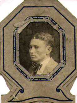 gowd8b.GIF (67721 bytes)